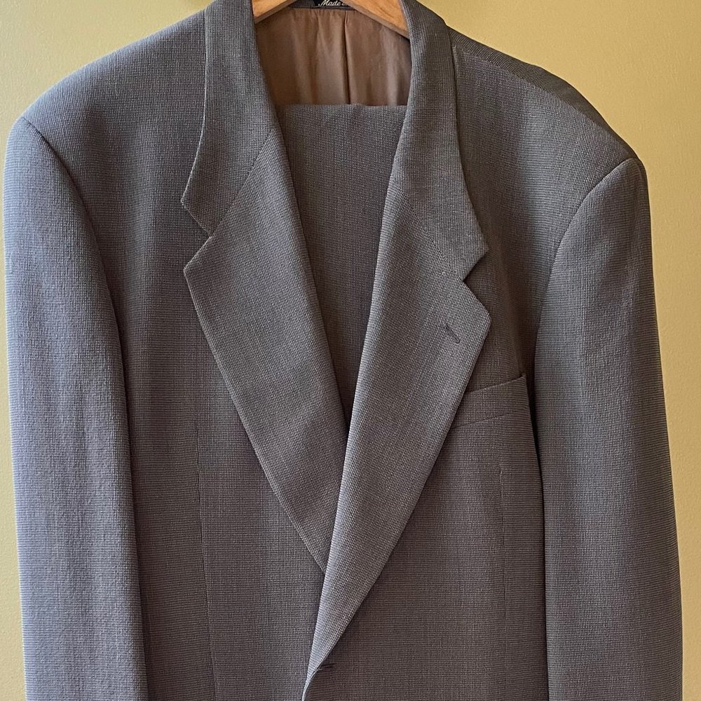 MENS GIORGIO ARMANI SUIT